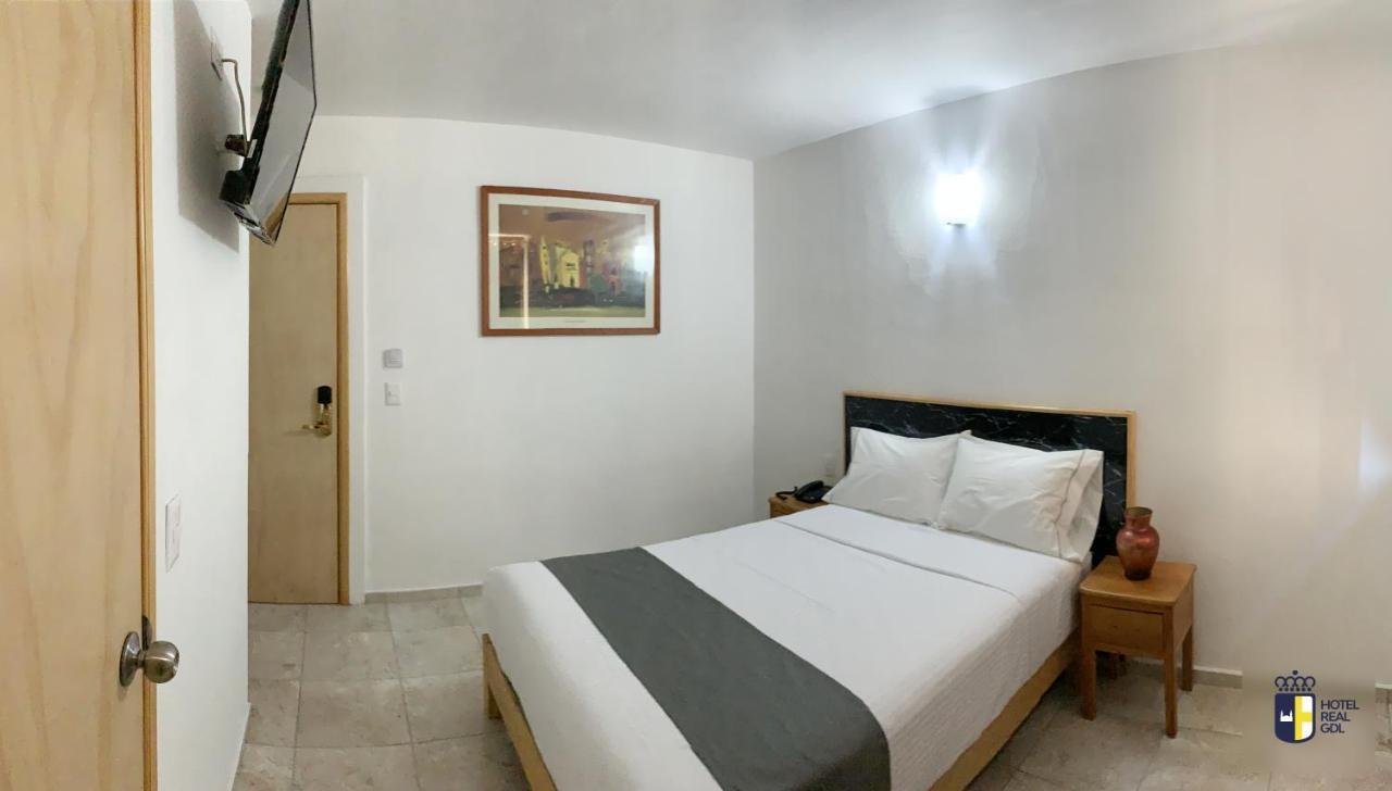 Hotel Real Gdl Гуадалахара Екстериор снимка