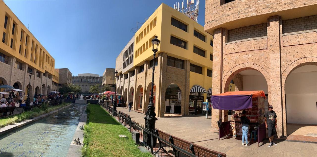 Hotel Real Gdl Гуадалахара Екстериор снимка
