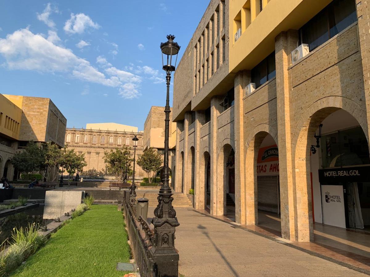 Hotel Real Gdl Гуадалахара Екстериор снимка